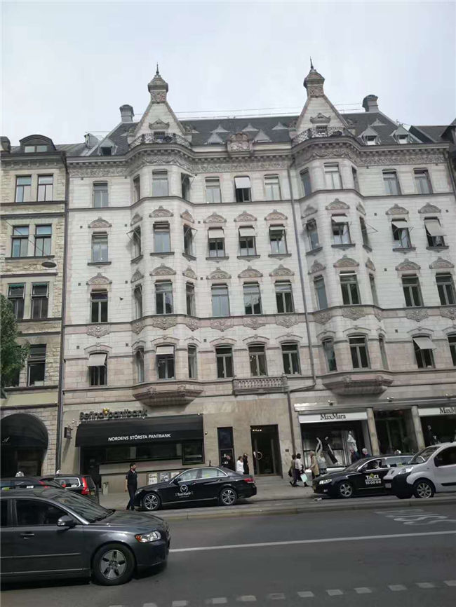 北歐+俄羅斯14日游集錦 沙尼亞首都塔林、諾貝爾文學研究院、天主教堂、王宮和皇家圖書館