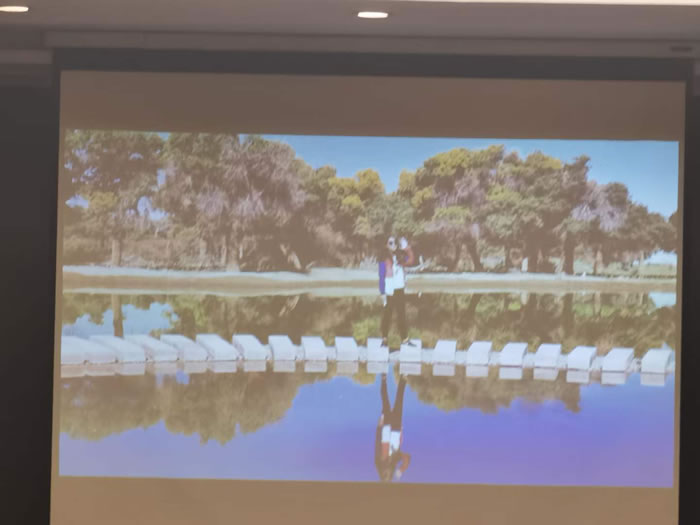綿陽(yáng)中旅行假日旅行社舉行胡楊林、南疆專列推薦會(huì)